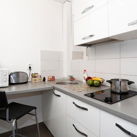 Central Apartment Very Close To Old City Bükreş Dış mekan fotoğraf