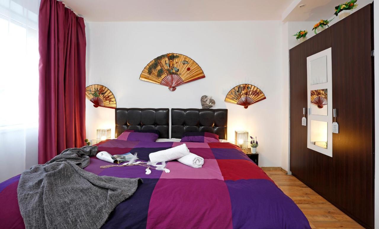 Central Apartment Very Close To Old City Bükreş Dış mekan fotoğraf