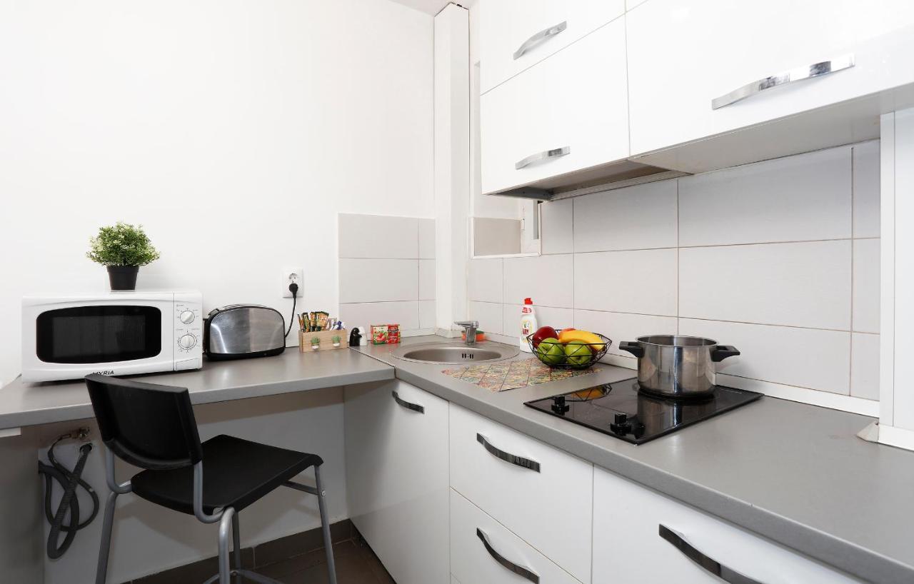 Central Apartment Very Close To Old City Bükreş Dış mekan fotoğraf