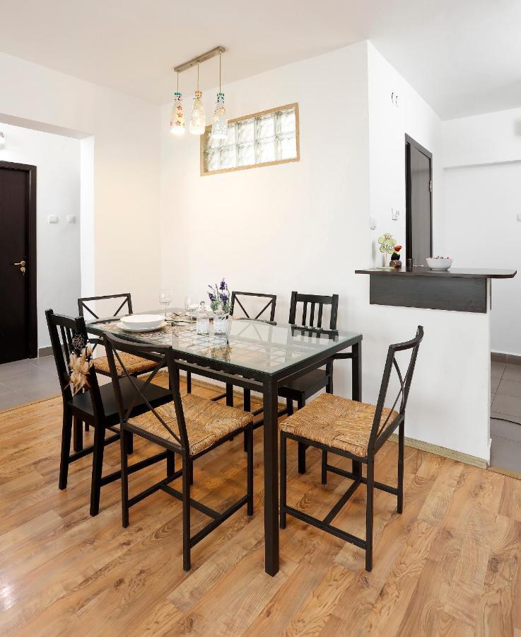 Central Apartment Very Close To Old City Bükreş Dış mekan fotoğraf